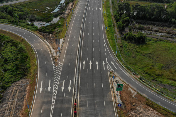 Cao tốc Trung Lương - Mỹ Thuận chính thức thông xe