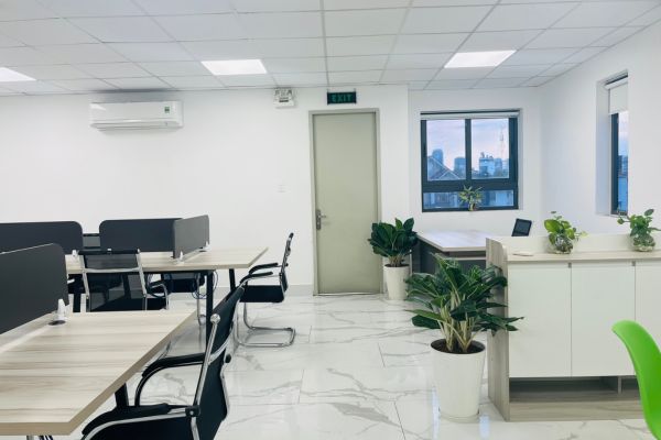 Văn phòng trọn gói dành cho 4-20 người được setup đầy đủ