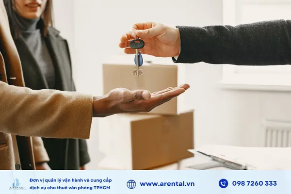 Việc bàn giao văn phòng đúng quy trình giúp tránh phát sinh tranh chấp sau khi chấm dứt hợp đồng.