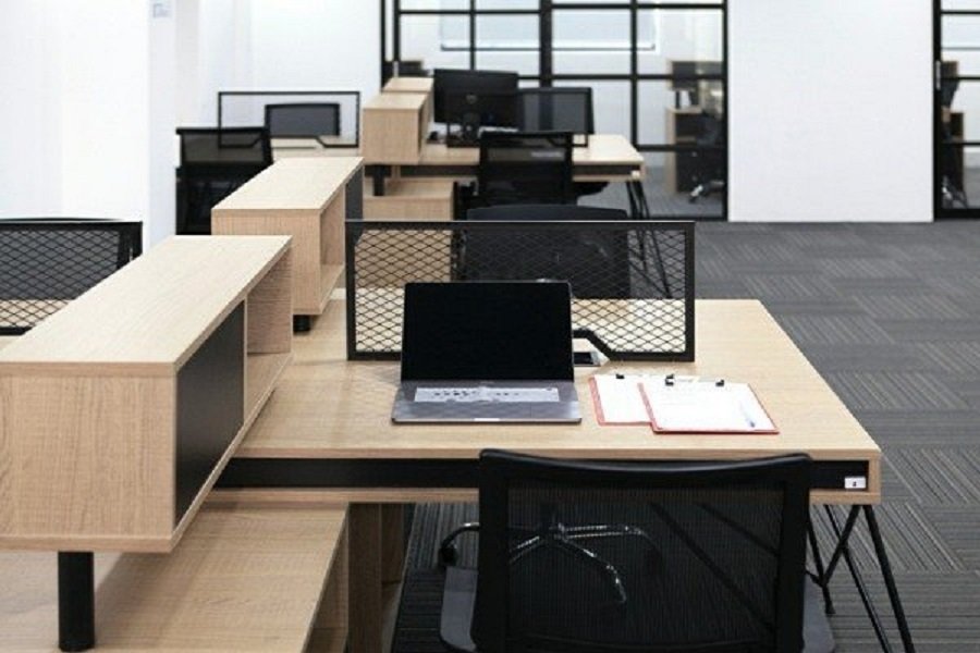 hot desk for lease Tran Nao
