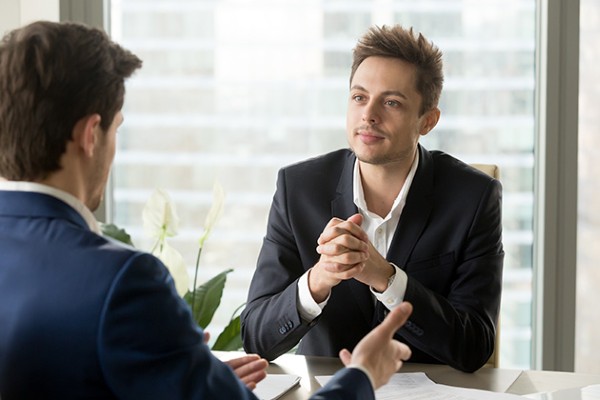 Nghệ thuật giao tiếp khéo léo tại văn phòng chia sẻ