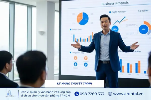 Kỹ năng thuyết trình rèn luyện sự bình tĩnh, logic và ngôn ngữ hình thể.