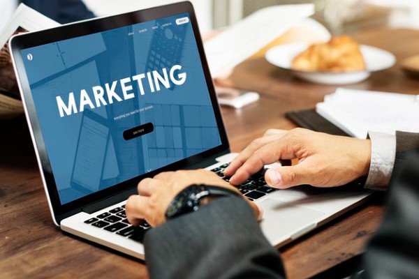 Sử dụng dịch vụ văn phòng ảo đồng nghĩa với việc marketing online cần được tập trung phát triển nhiều hơn