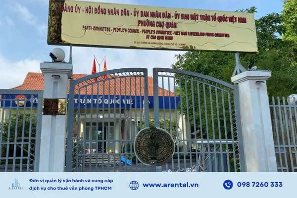 Trụ sở UBND phường Chợ Quán.