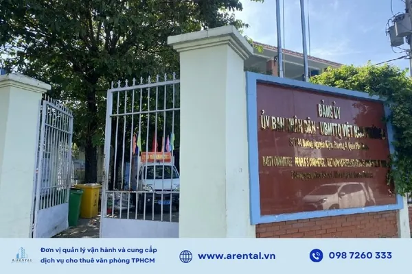 Trụ sở UBND phường Đức Nhuận.