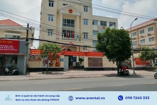 Trụ sở UBND phường Phú Thuận.