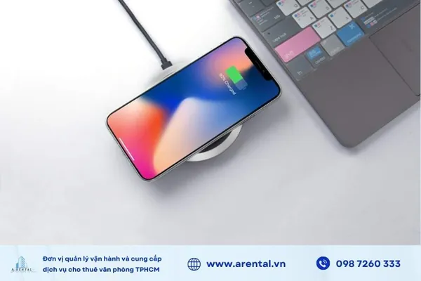 Quà tặng 2/9 công nghệ cho nhân viên.