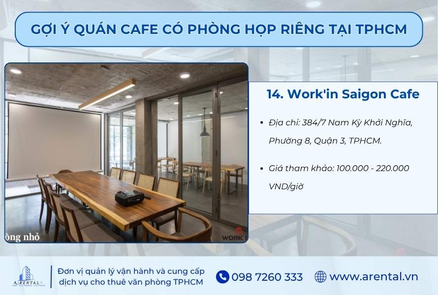 Phòng họp nhỏ có máy chiếu tại Work'in Saigon Cafe.