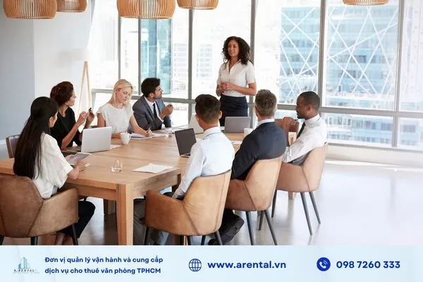 Hạn chế họp không cần thiết để dành thời gian làm việc.