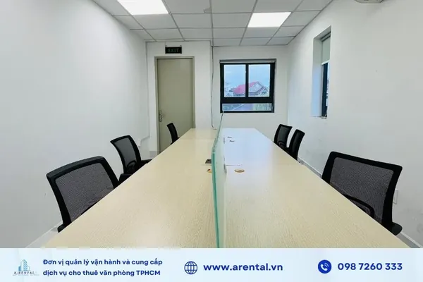 Không gian của văn phòng cho thuê 16m2.