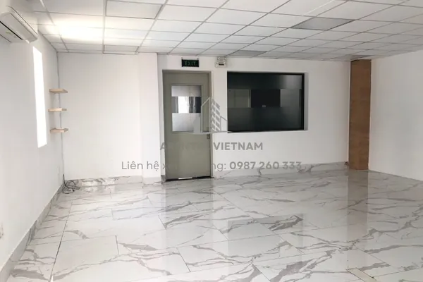 Sàn trống diện tích 50m2 cho thuê làm mặt bằng văn phòng