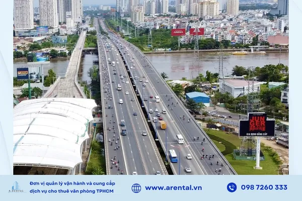 Toàn cảnh 2 cây cầu Sài Gòn 1 và 2.