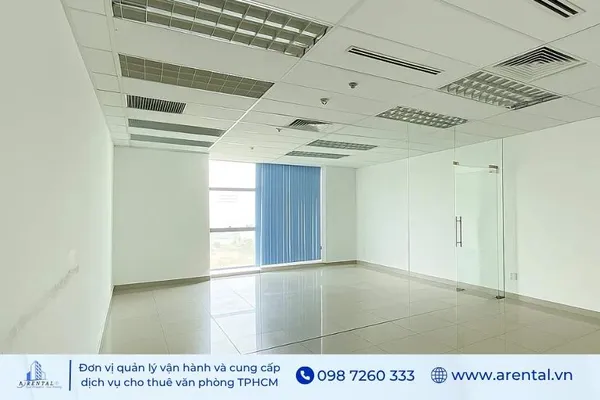 Không gian văn phòng 16m2 Quận 1 phù hợp cho nhóm nhân sự từ 2 - 5 người