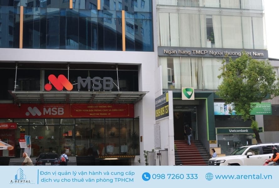 Mặt tiền tòa nhà 3 Bees Tower tại 281 Nguyễn Văn Trỗi.
