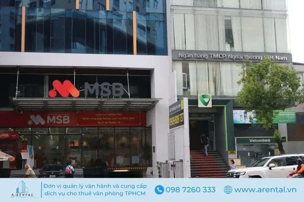 Mặt tiền tòa nhà 3 Bees Tower tại 281 Nguyễn Văn Trỗi.