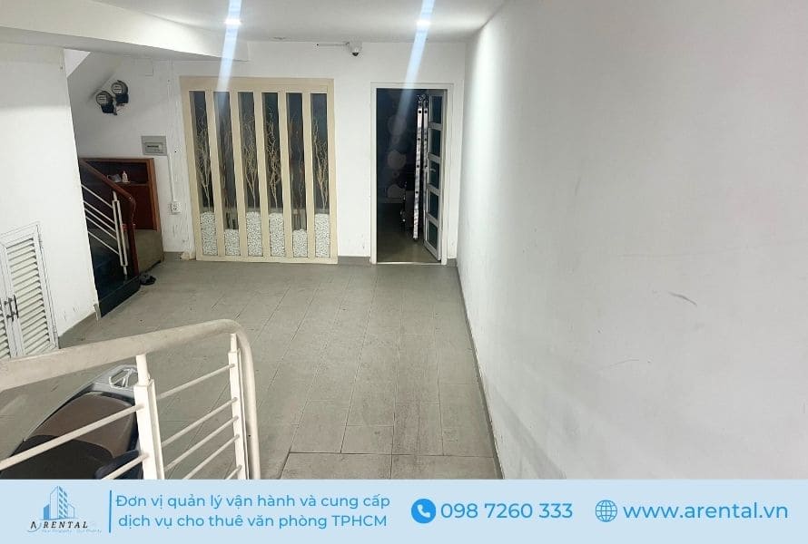 Khu vực hầm xe tại văn phòng A Space Office quận 7.