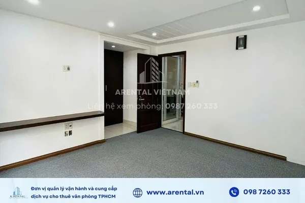 Tổng thể không gian văn phòng trọn gói diện tích 30m2 có đầy đủ nội thất tại Quận 7 TPHCM Tổng thể không gian văn phòng 30m2 cho thuê trọn gói tại Quận 7.