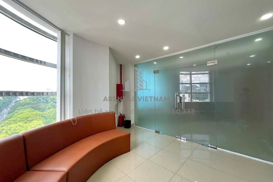 Góc không gian của văn phòng cho thuê 100m2 quận 1.