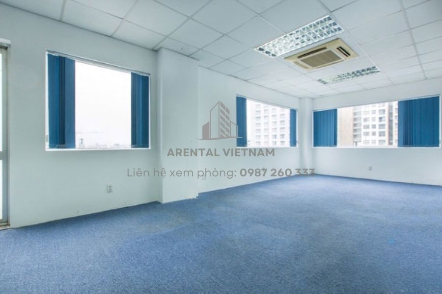 Không gian văn phòng truyền thống 80m2 quận Phú Nhuận.